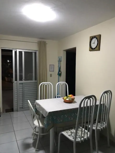 J E E Apartamentos Na Barra Da Lagoa Florianopolis Guest house