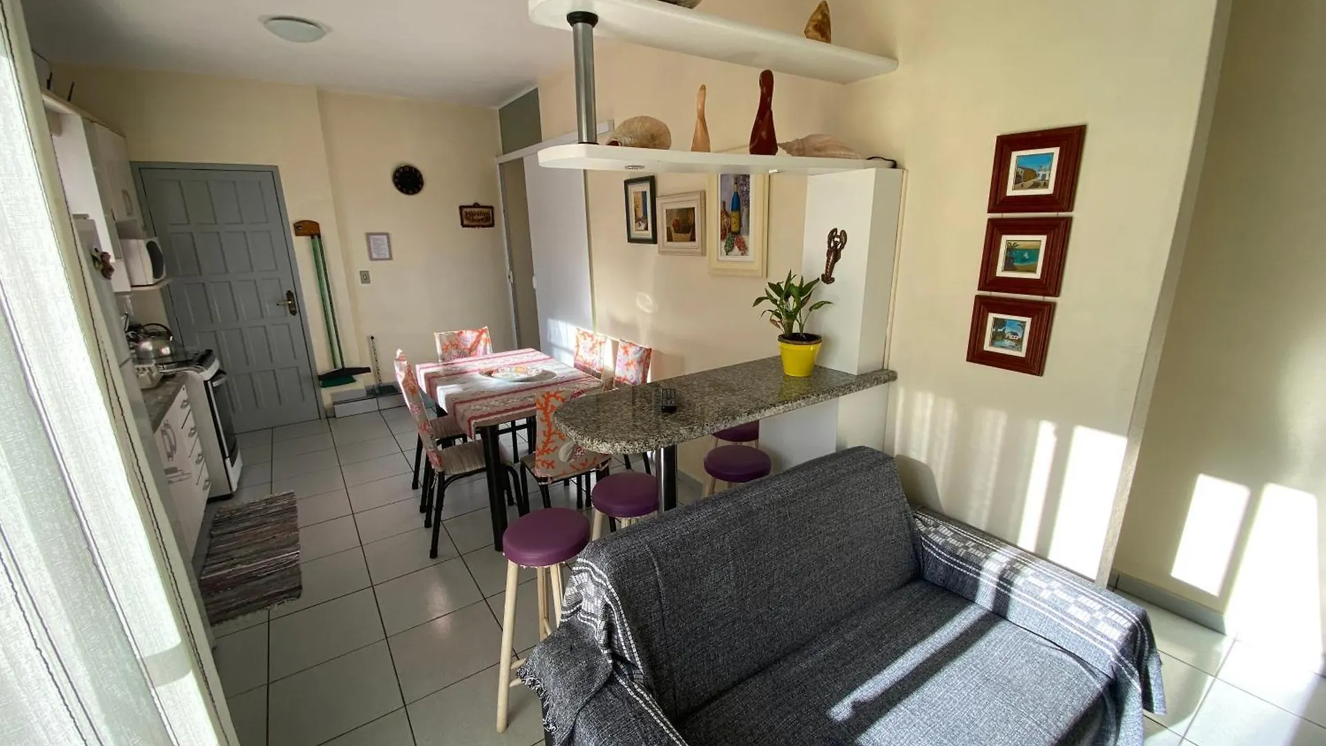 J E E Apartamentos Na Barra Da Lagoa Florianopolis