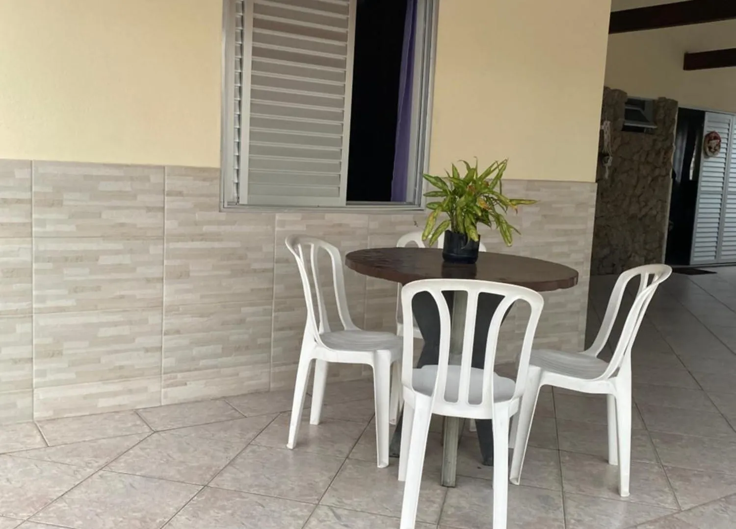 Guest house J E E Apartamentos Na Barra Da Lagoa Florianopolis Brazil