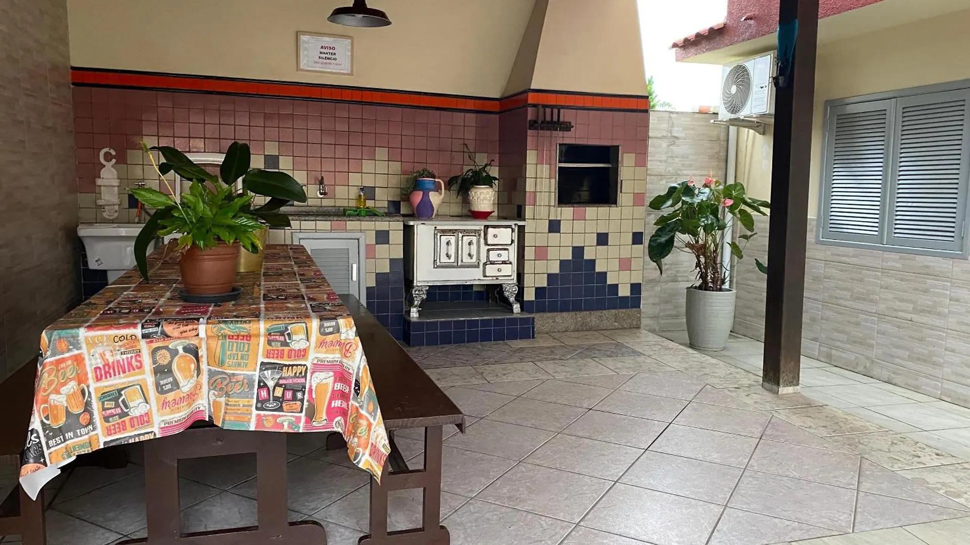 Guest house J E E Apartamentos Na Barra Da Lagoa Florianopolis Brazil